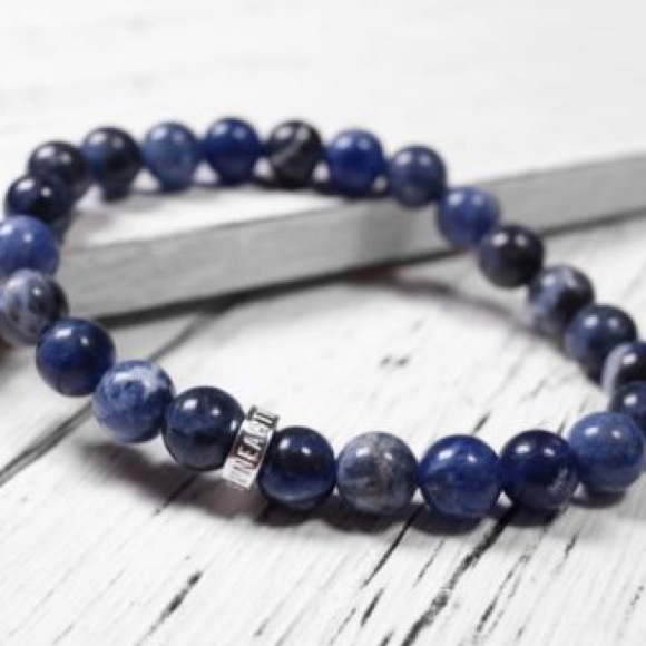 UNEARTHED GEMSTONES / Sodalite Gemstone Bracelet - Picture 1 of 8